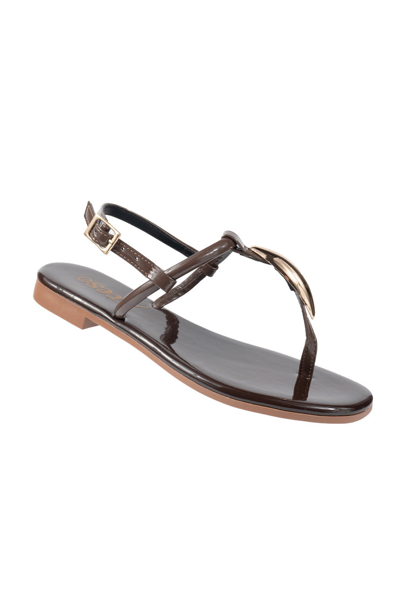 SANDALIA TRESPUNTADA CON HERRAJE OVALADO