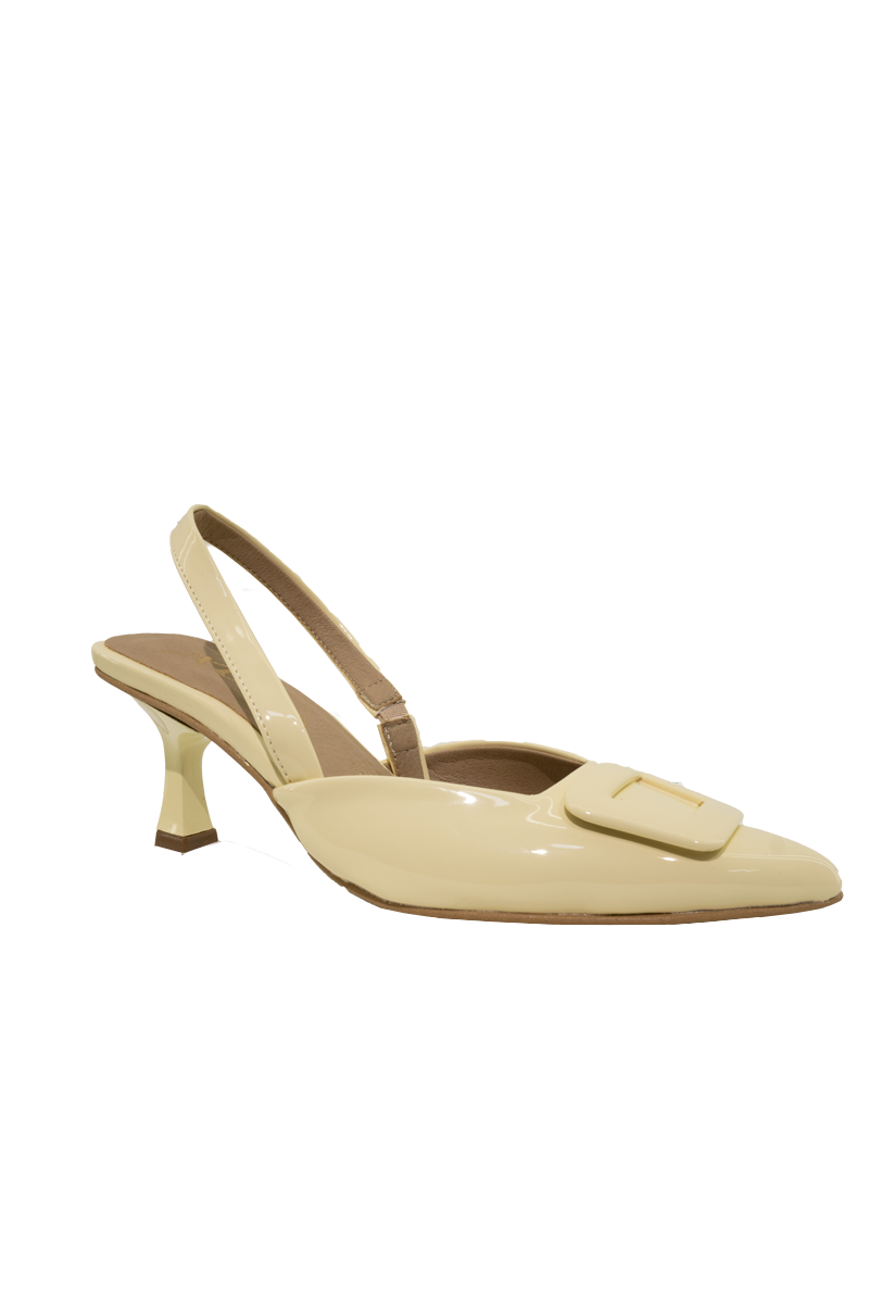 TACONES EN COLORES PASTEL